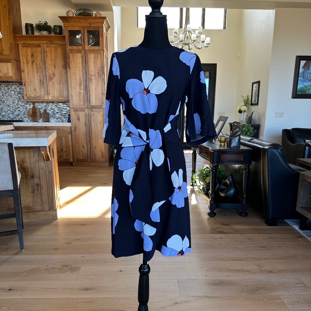 Ann Taylor Tie Front Dress